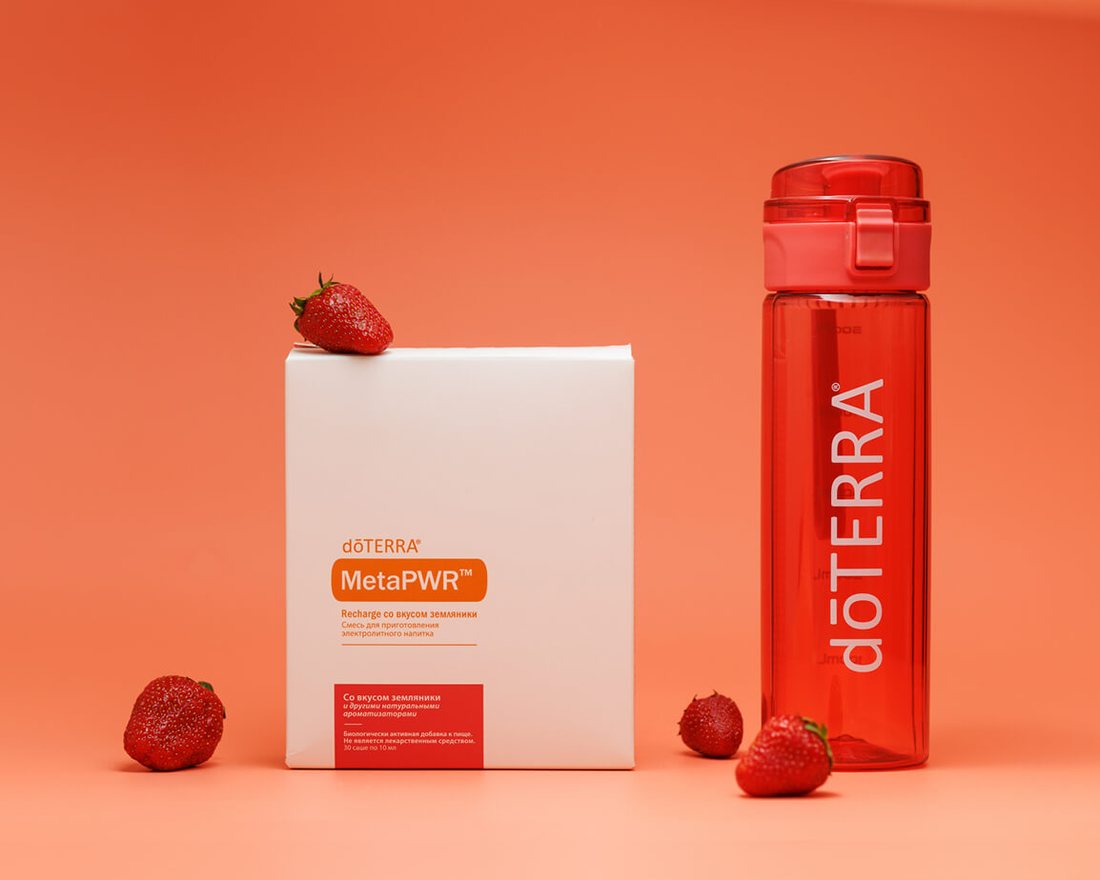 MetaPWR Recharge и бутылка dōTERRA, подарок июля за заказ от 150 PV