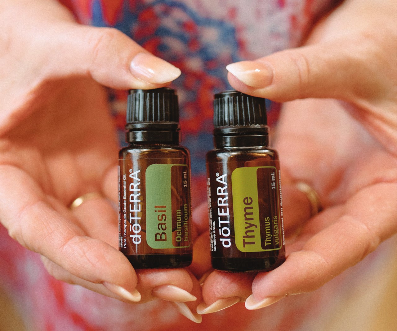 Базилик и тимьян dōTERRA: два масла из фирменного рецепта Робин